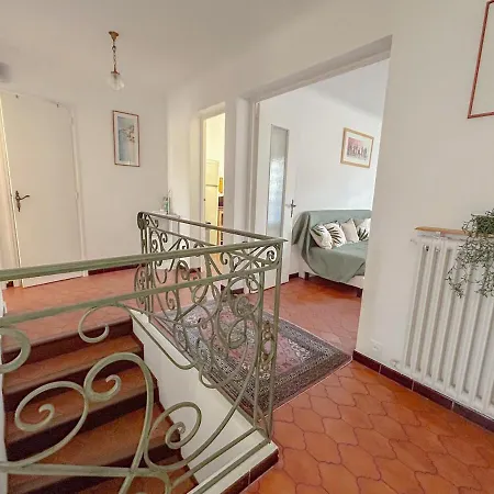 Apartmán Spacieux T3 Avec Terrasse A Fréjus